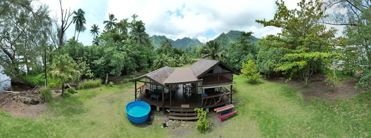Tahiti-Bungalow At Teahupoo: Beachfront With Pountoon And Mini Pool Französisch-Polynesien