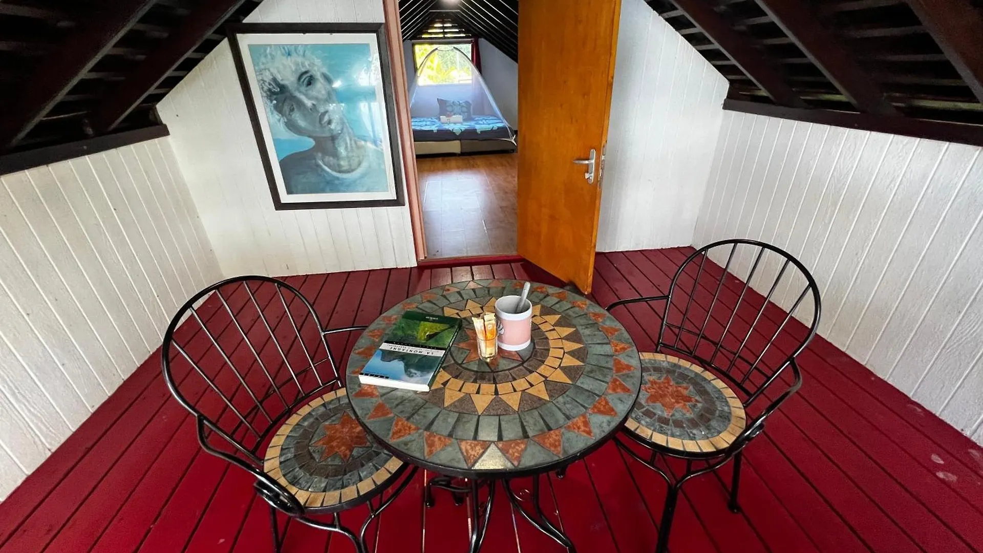 Tahiti-Bungalow At Teahupoo: Beachfront With Pountoon And Mini Pool Ferienhaus Teahupoo