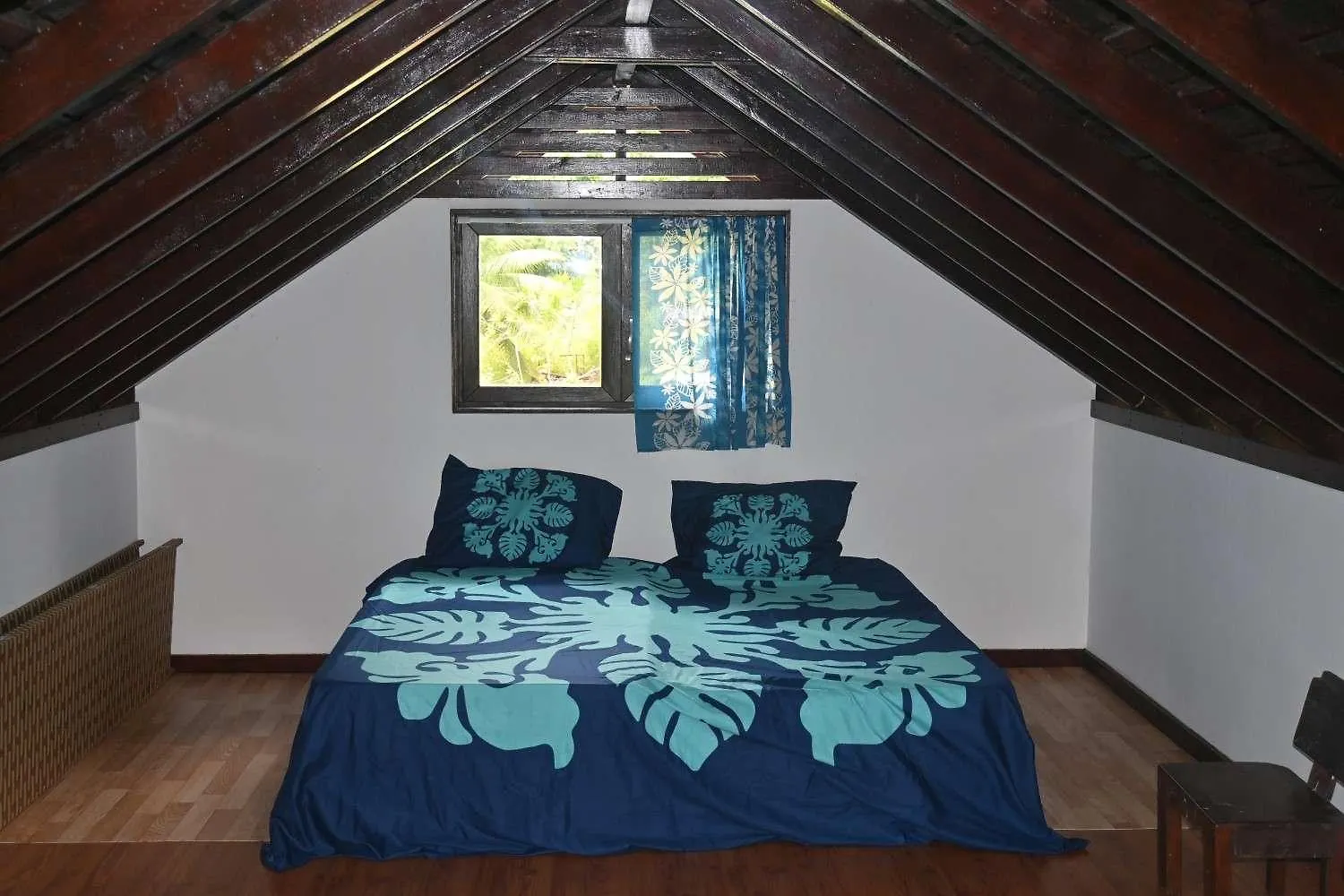 Ferienhaus Tahiti-Bungalow At Teahupoo: Beachfront With Pountoon And Mini Pool
